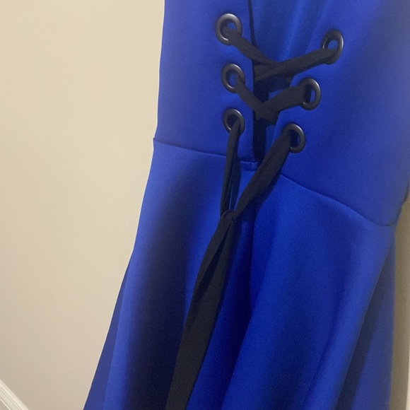 TOPSHOP Asymmetrical lace up back dress - Picture 4 of 5